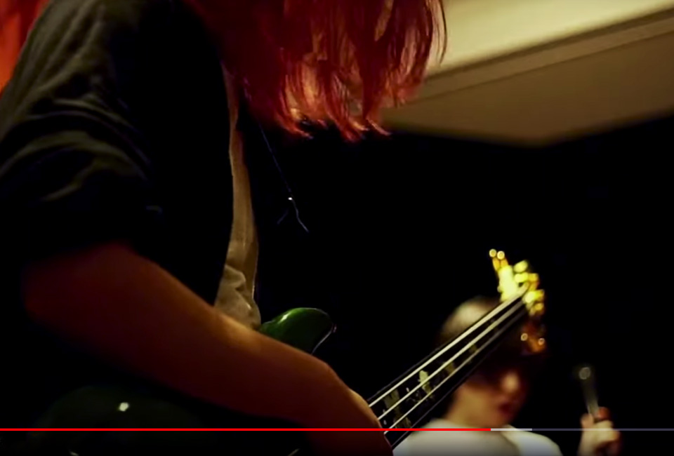 スタジオライブ配信